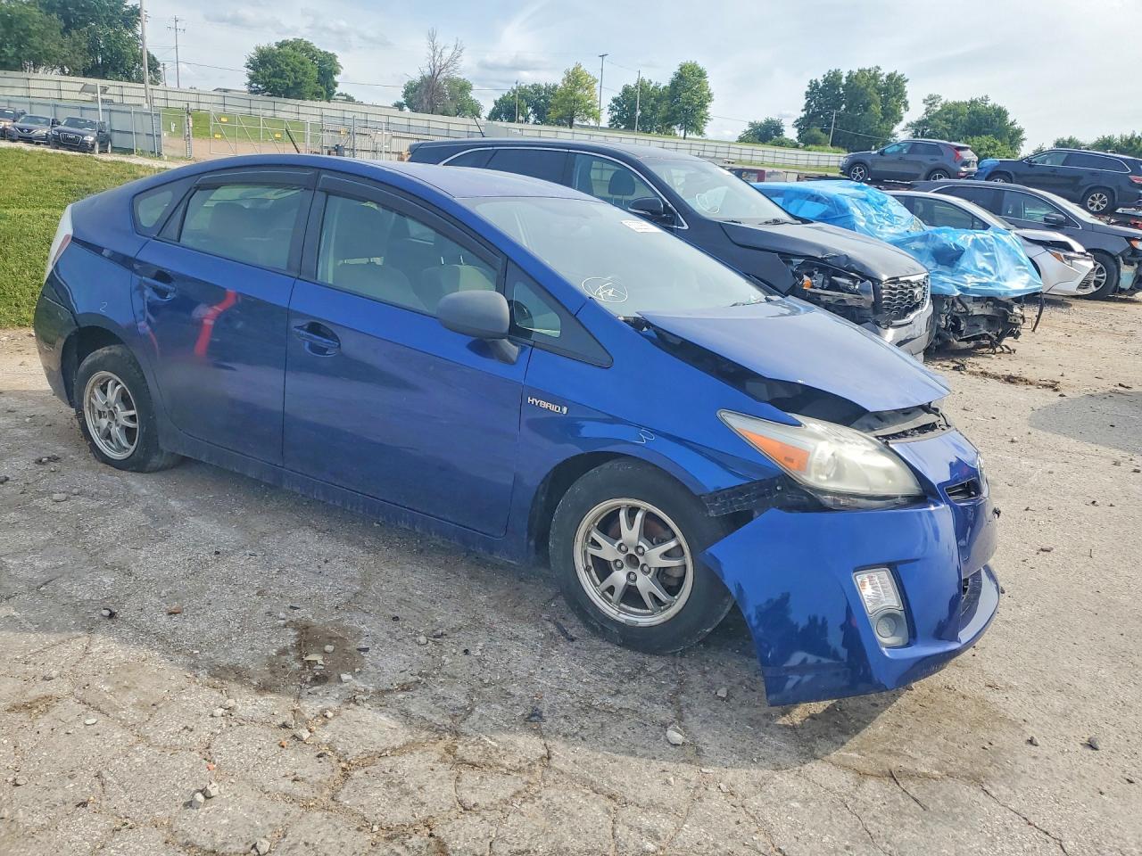 2010 Toyota Prius Iii - Image 4