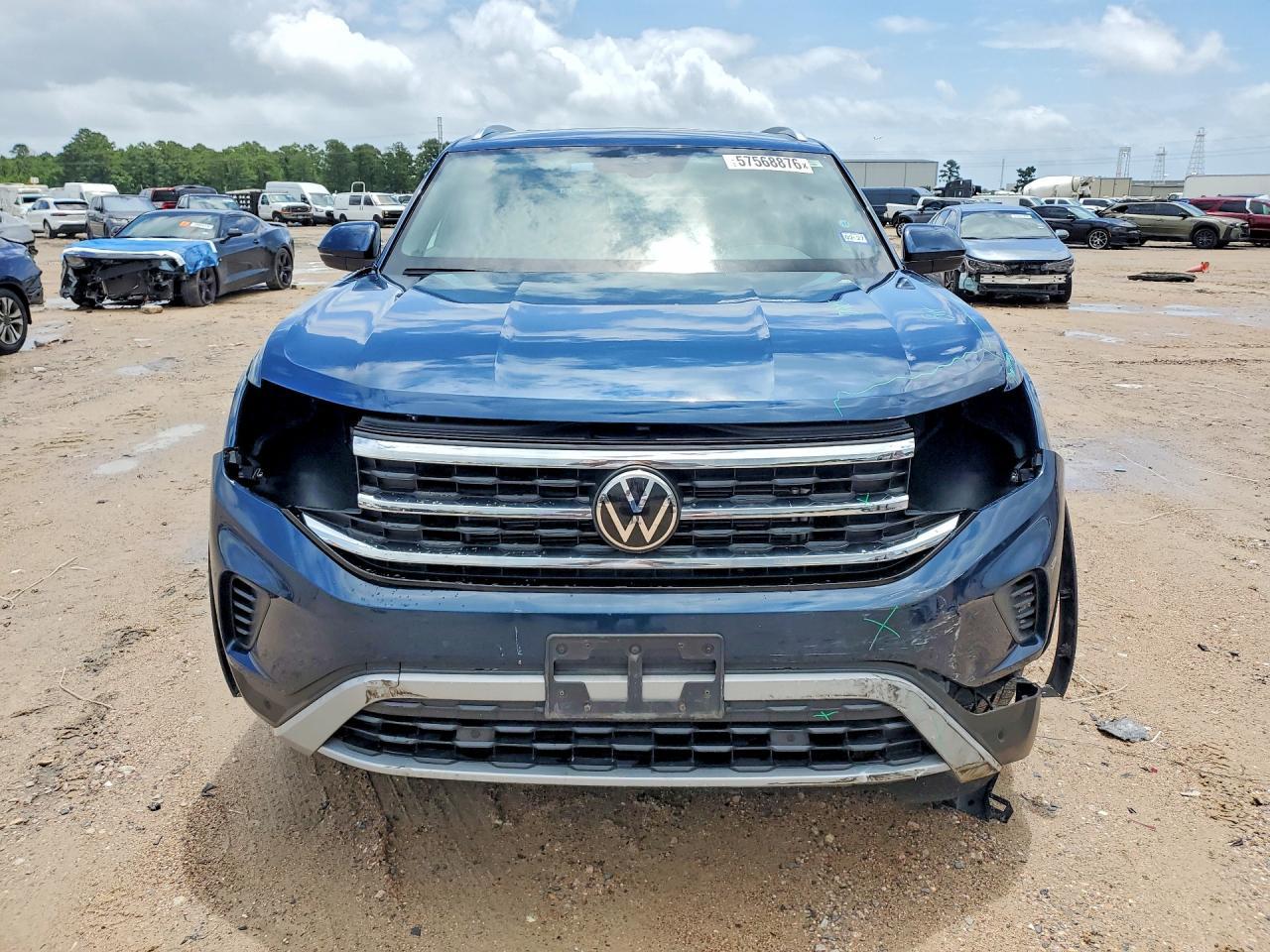 2023 Volkswagen Atlas Cross Sport Sel - Image 5