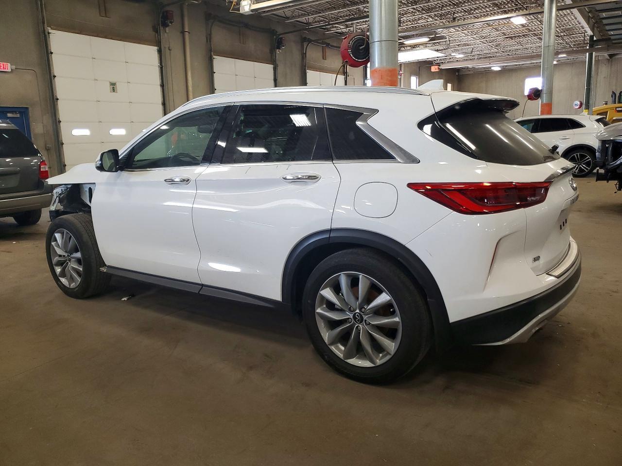 2021 Infiniti Qx50 Essential - Image 2