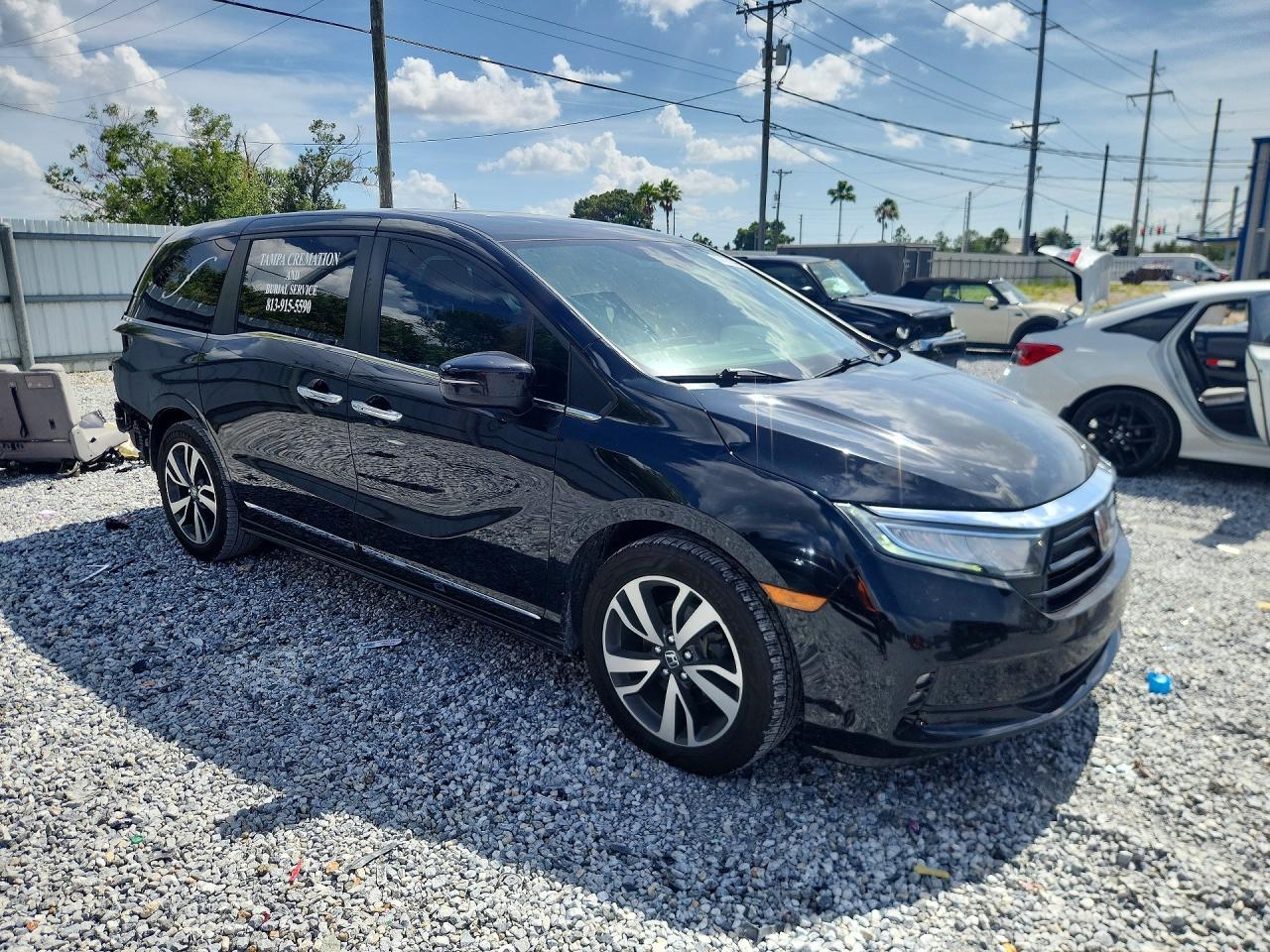 2021 Honda Odyssey Touring - Фото 4