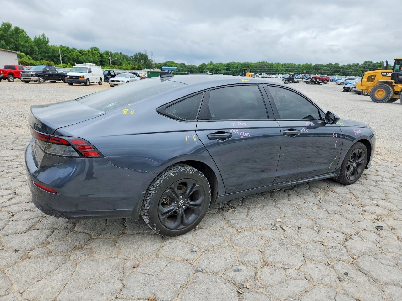 2025 Honda Accord Se - Фото 3