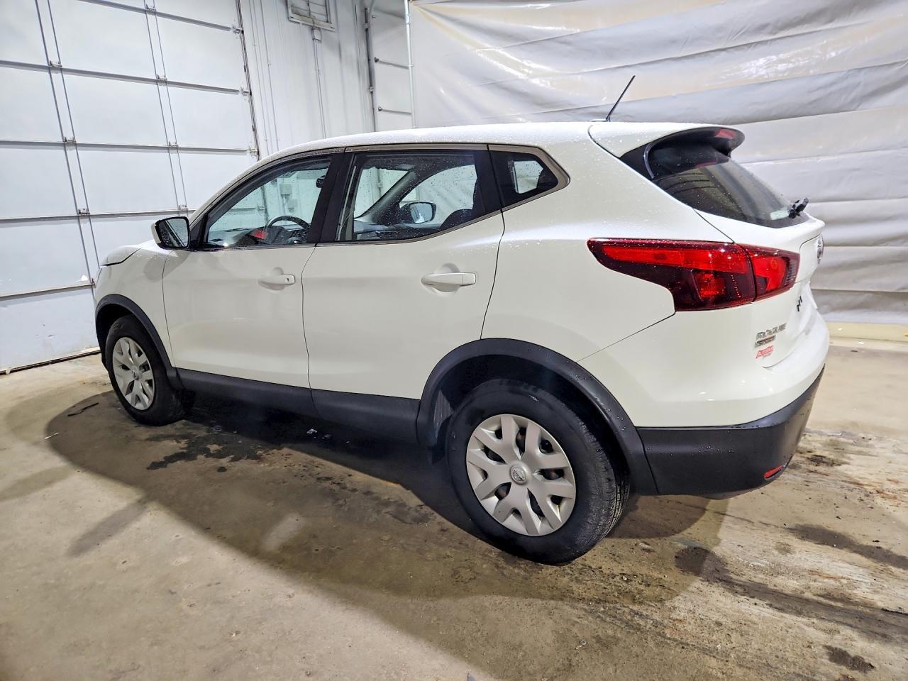 2019 Nissan Rogue Sport S - Image 2