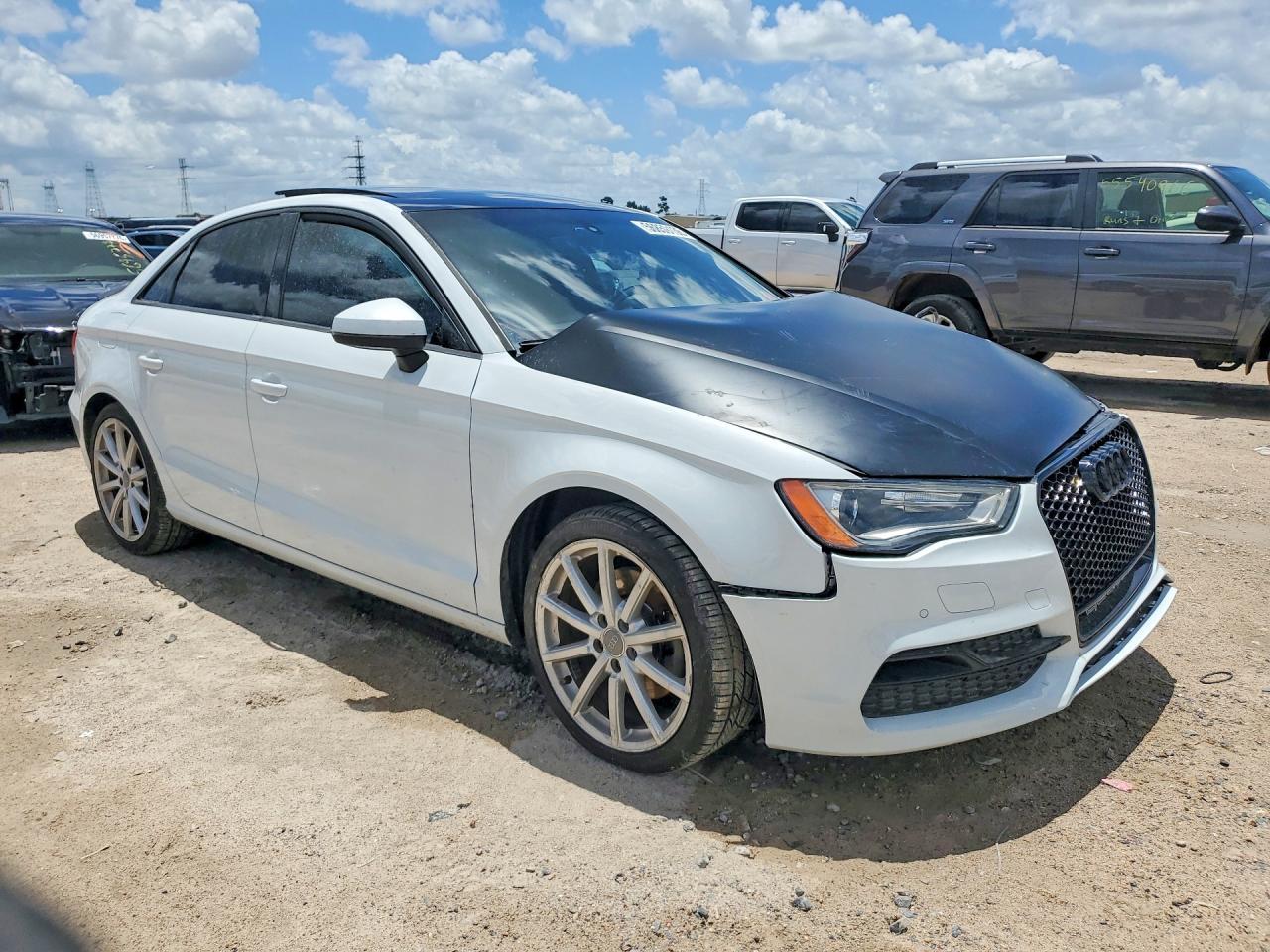 2016 Audi A3 Premium - Image 4