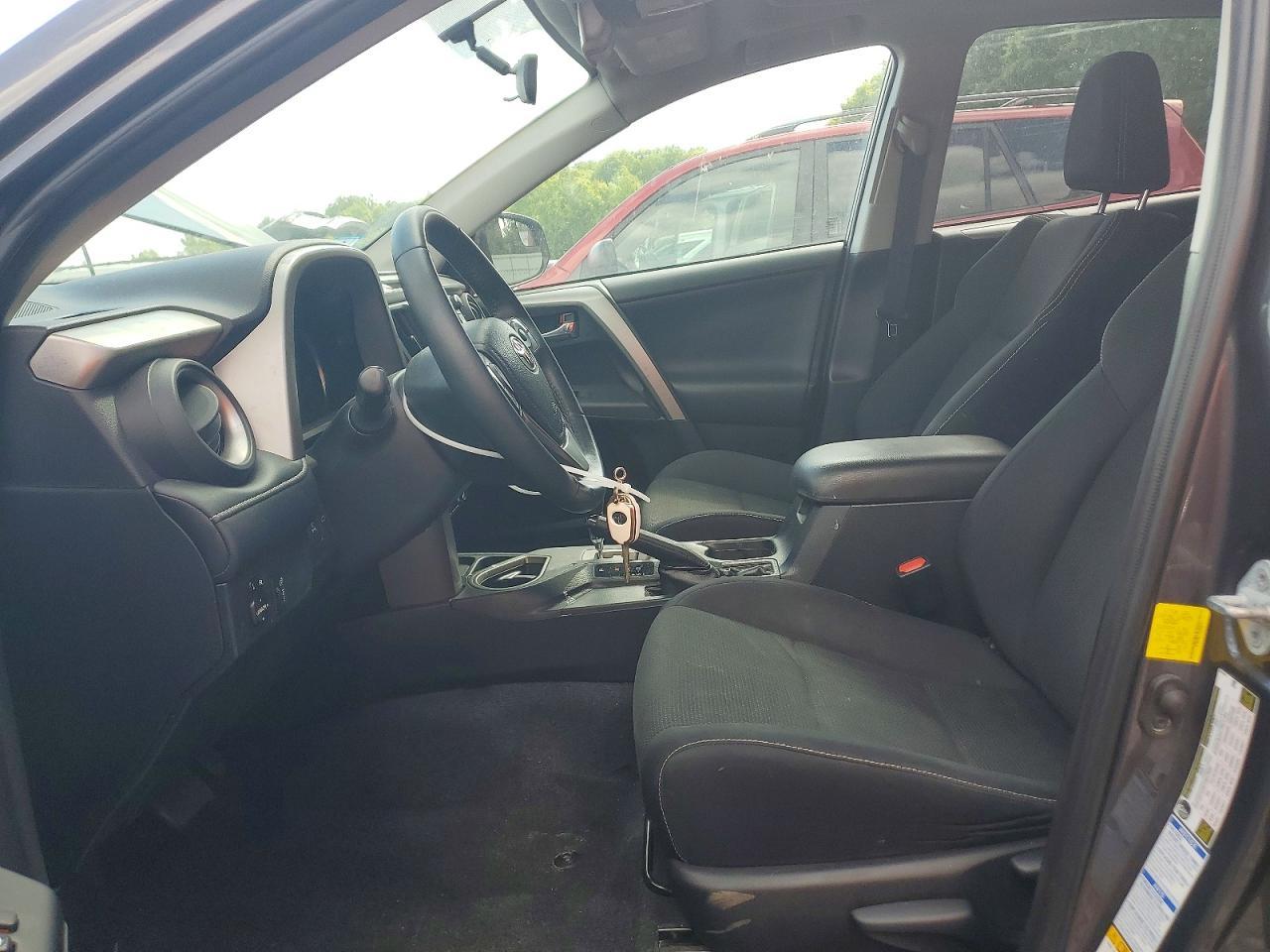 2016 Toyota Rav4 Xle - Image 7