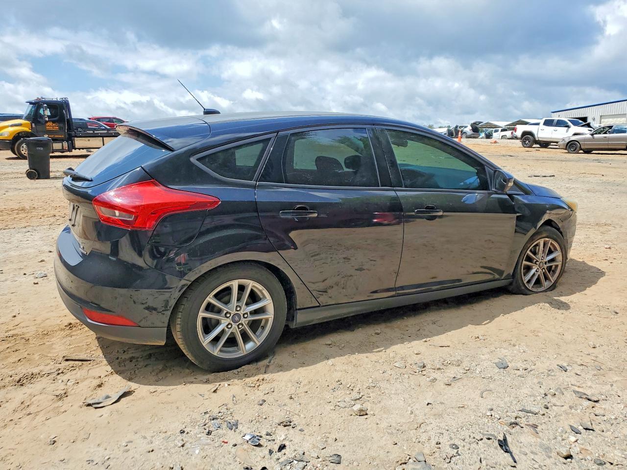 2016 Ford Focus Se - Фото 3