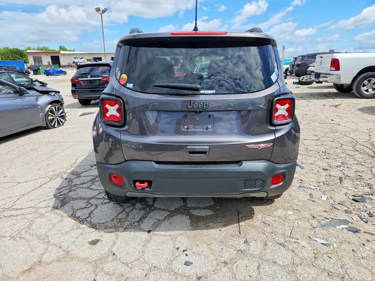 2019 Jeep Renegade Trailhawk - Фото 6