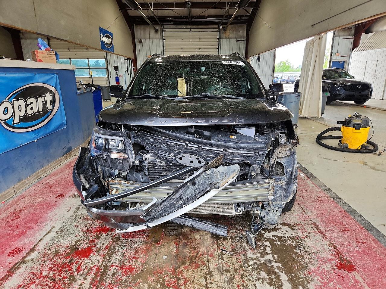 2019 Ford Explorer Sport - Фото 5