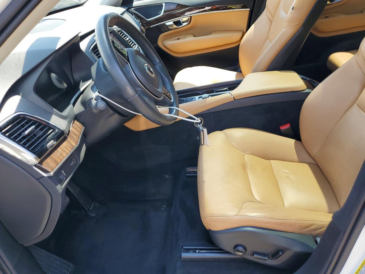 2016 Volvo Xc90 T6 - Image 7