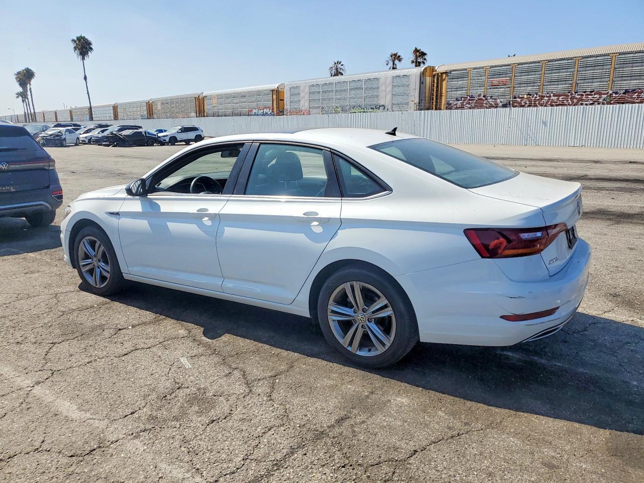 2019 Volkswagen Jetta S - Фото 2