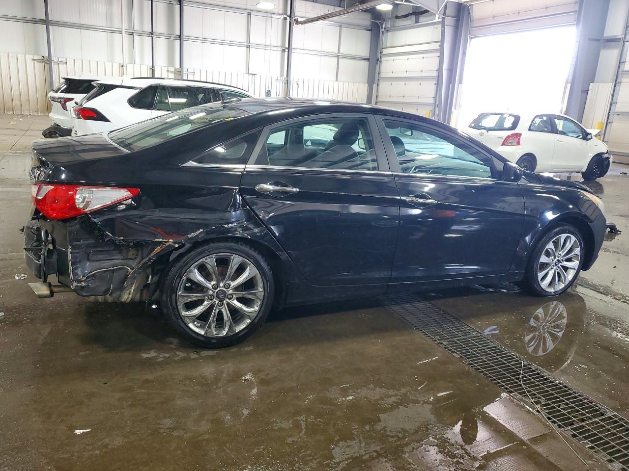 2011 Hyundai Sonata Se - Image 3
