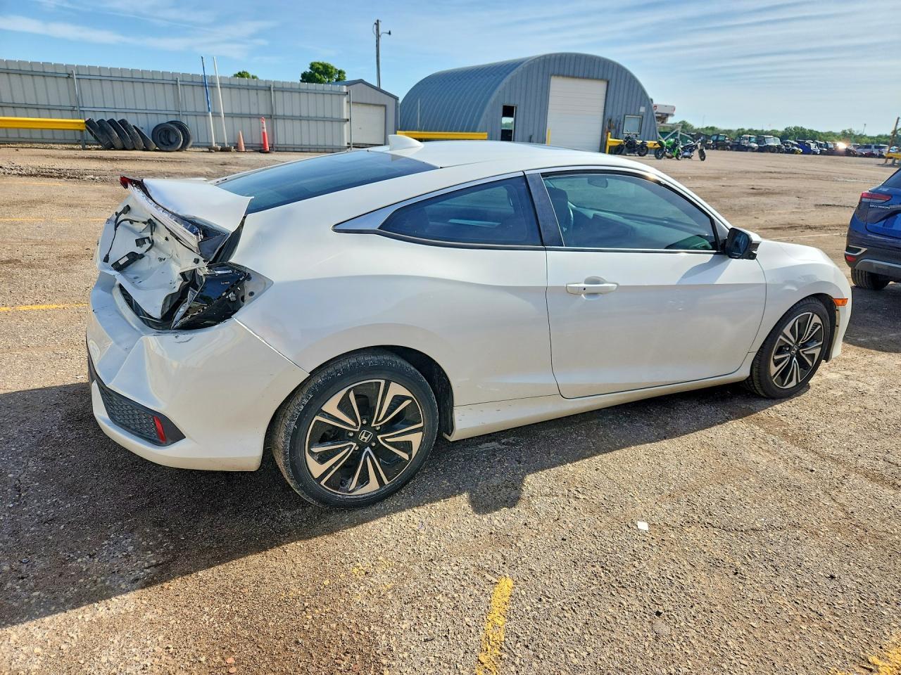 2018 Honda Civic Ex - Image 3