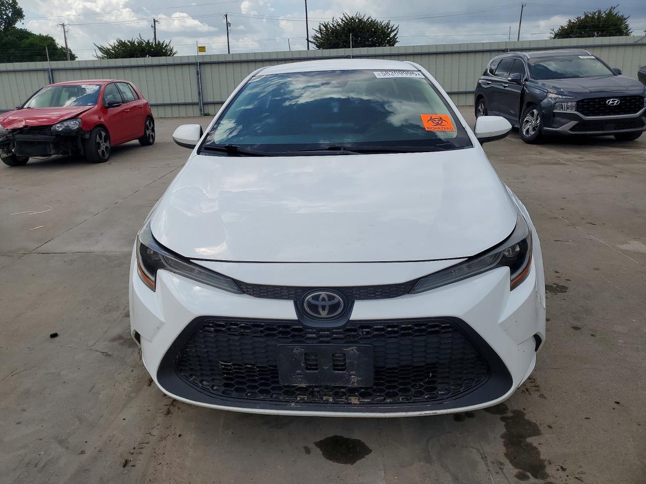 2022 Toyota Corolla Le - Image 5