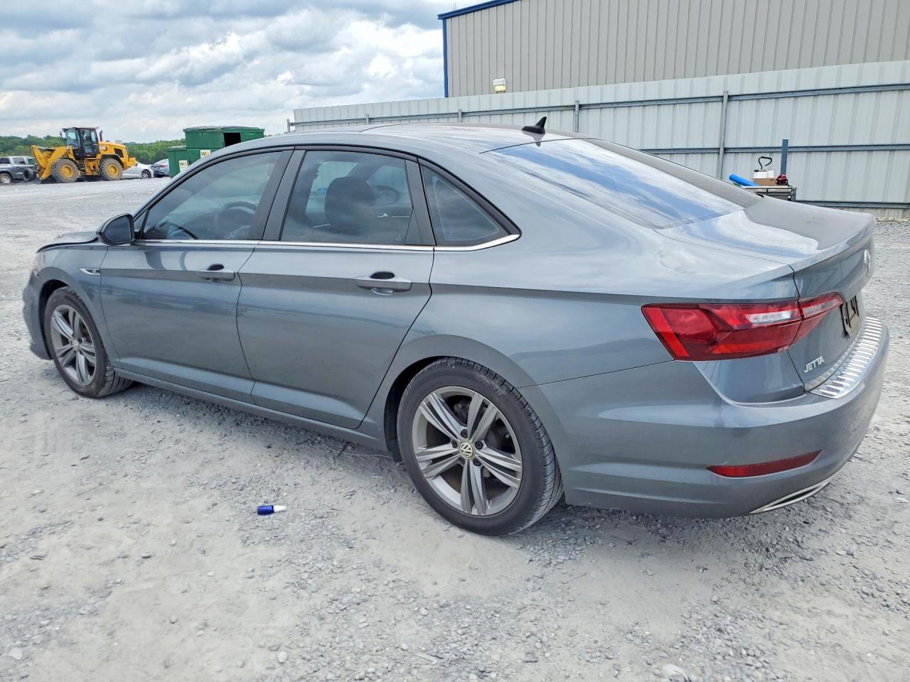 2021 Volkswagen Jetta S - Фото 2