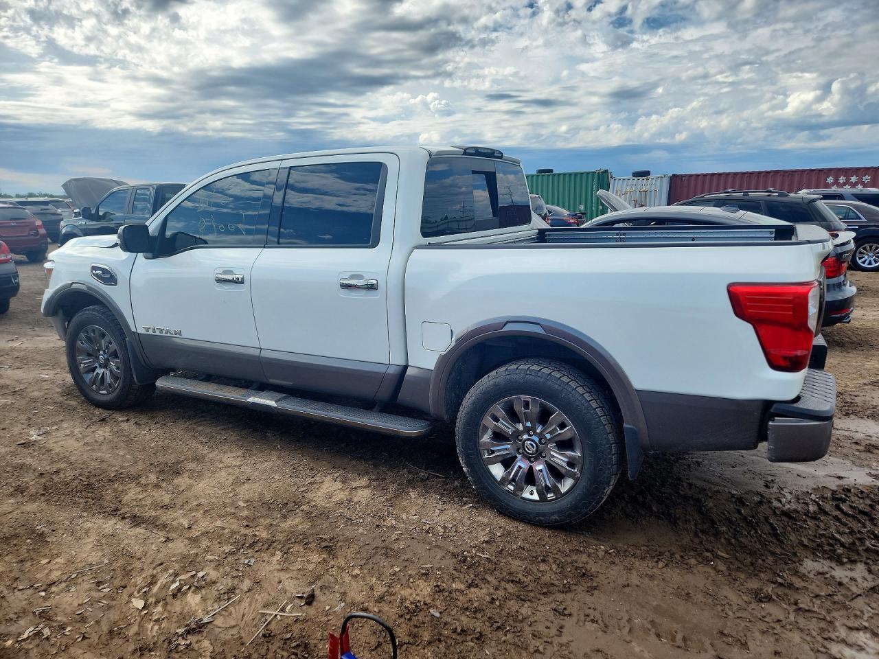 2017 Nissan Titan Platinum Reserve - Image 2