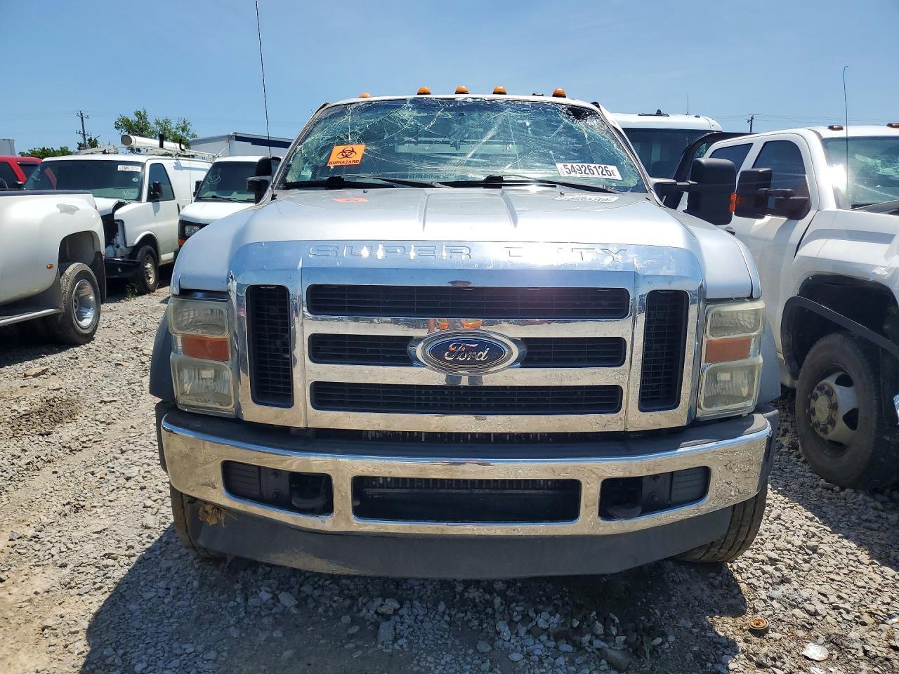 2010 Ford F450 Super Duty - Фото 5