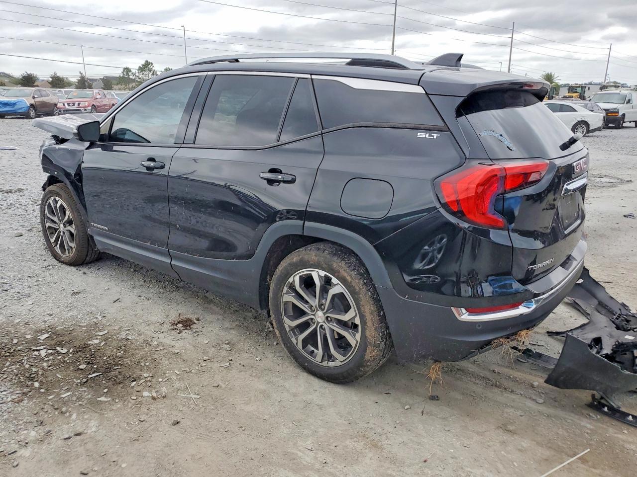 2021 GMC Terrain Slt - Фото 2