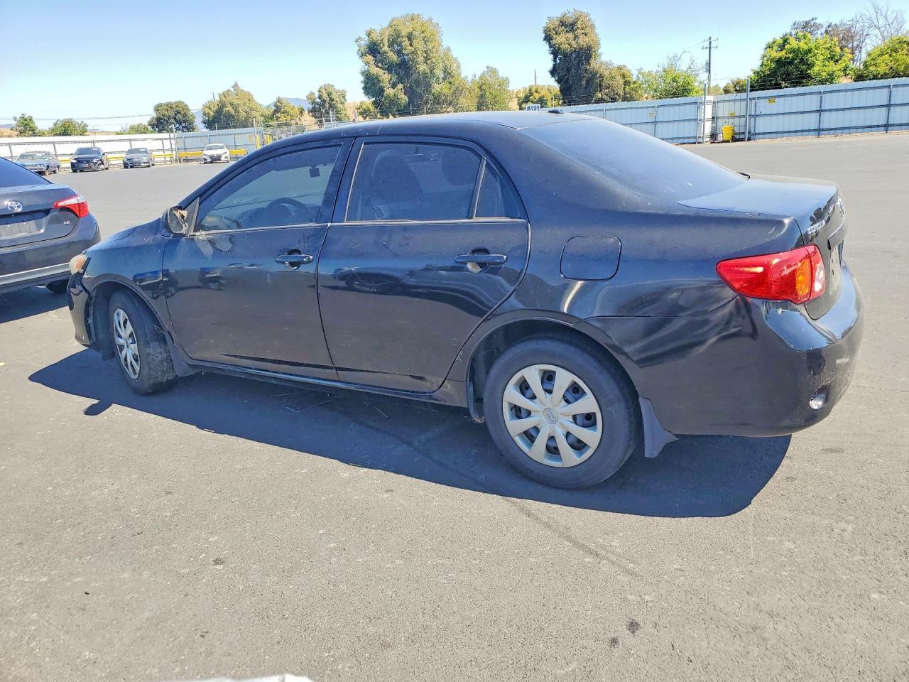 2009 Toyota Corolla Le - Фото 2