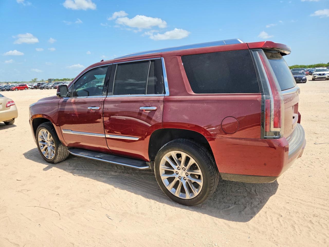 2020 Cadillac Escalade Luxury - Фото 2