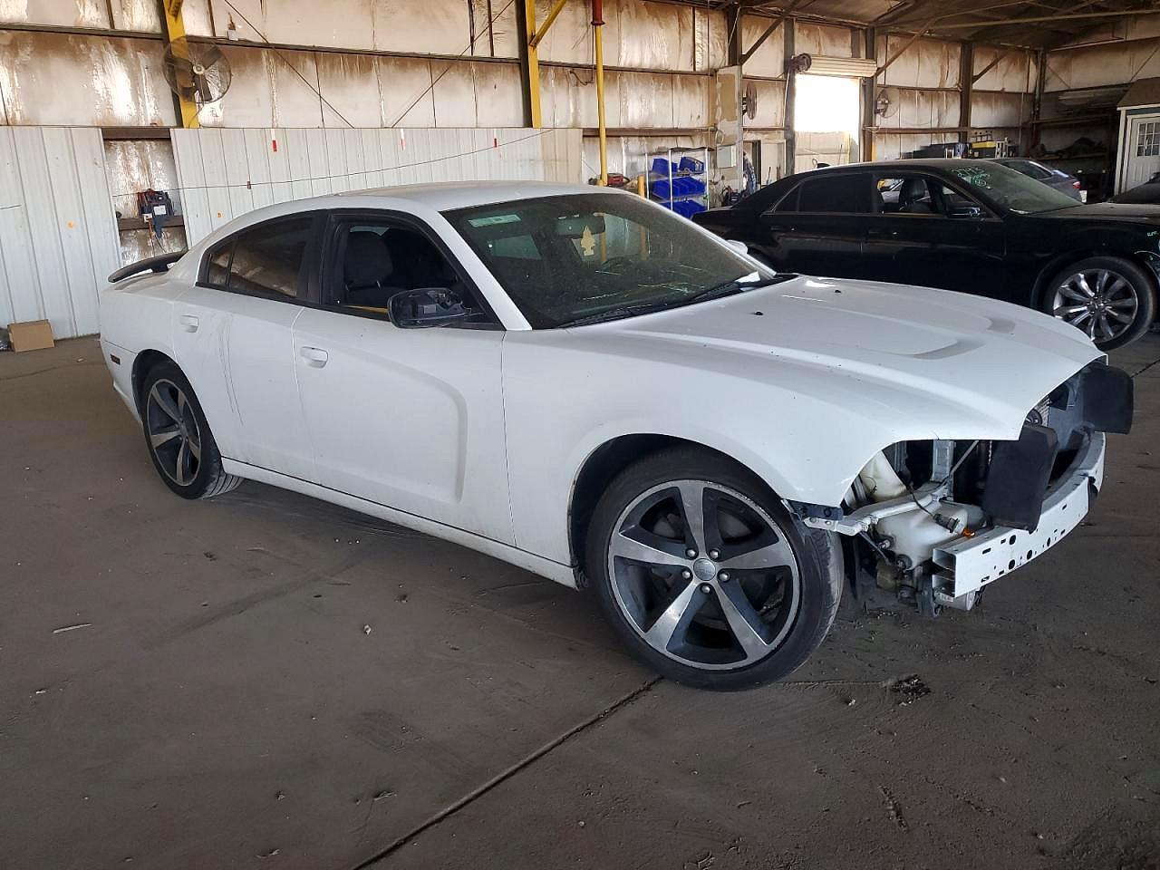 2014 Dodge Charger Sxt - Image 4