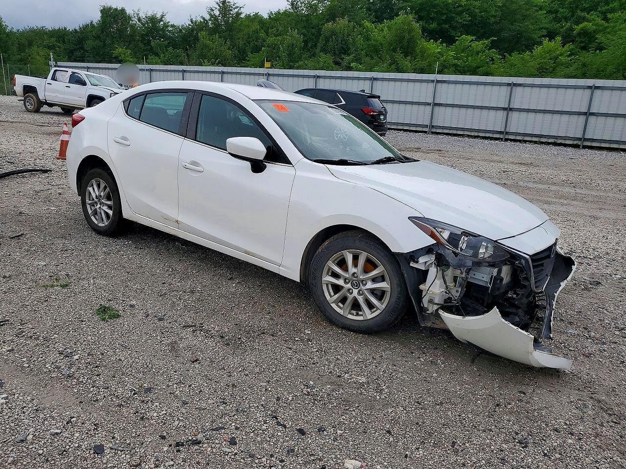 2015 Mazda 3 Touring - Фото 4