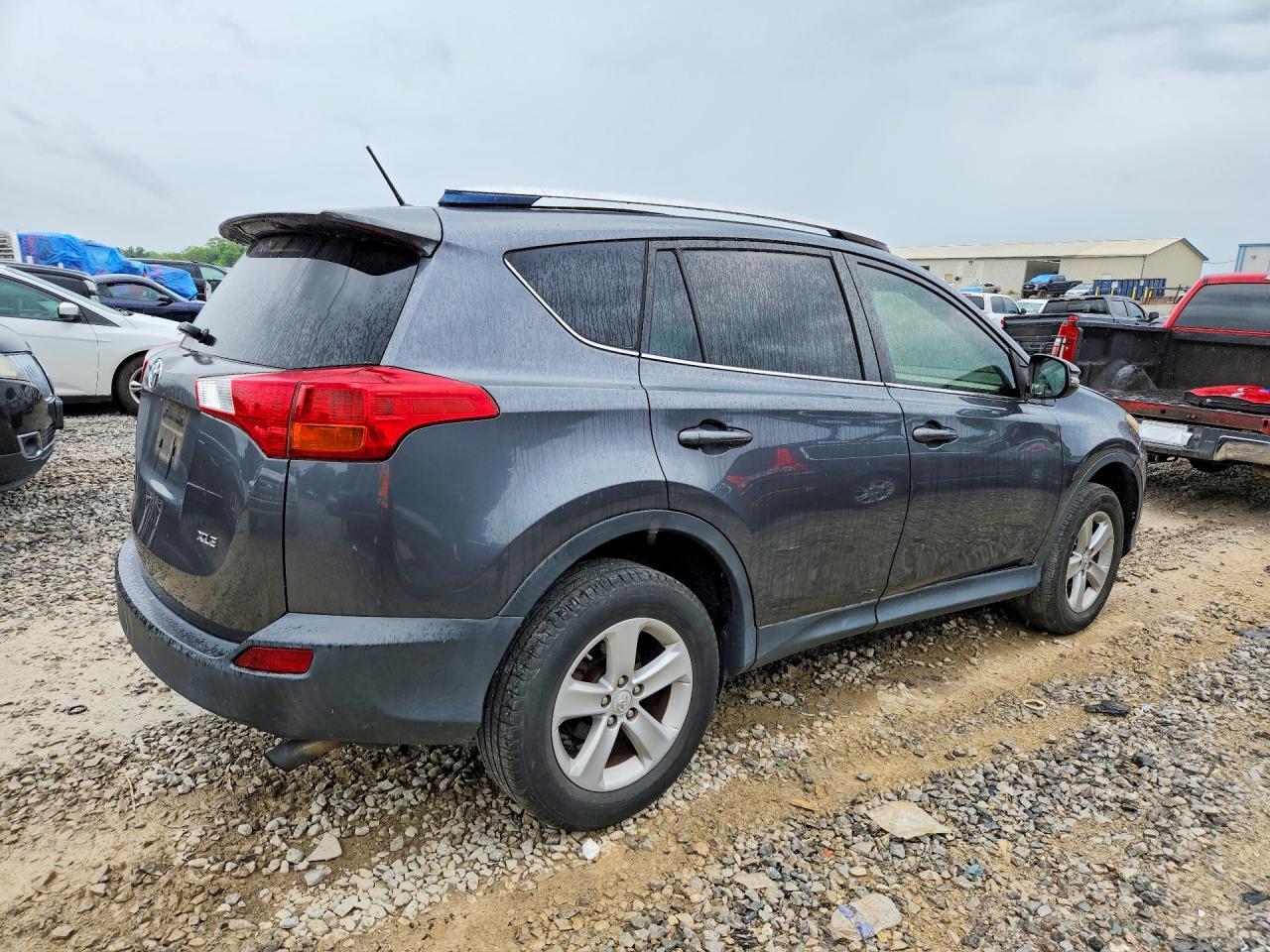 2013 Toyota Rav4 Xle - Фото 3