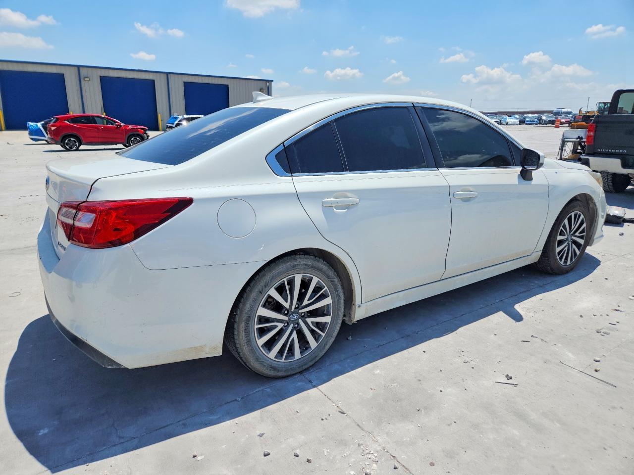 2019 Subaru Legacy 2.5I Premium - Фото 3