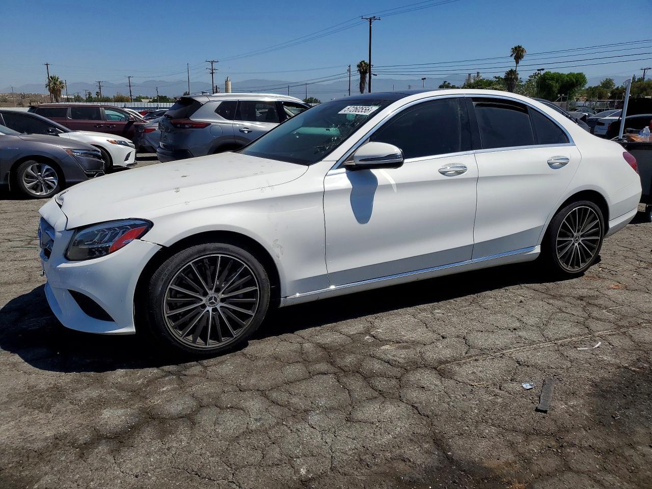2020 Mercedes-Benz C 300
