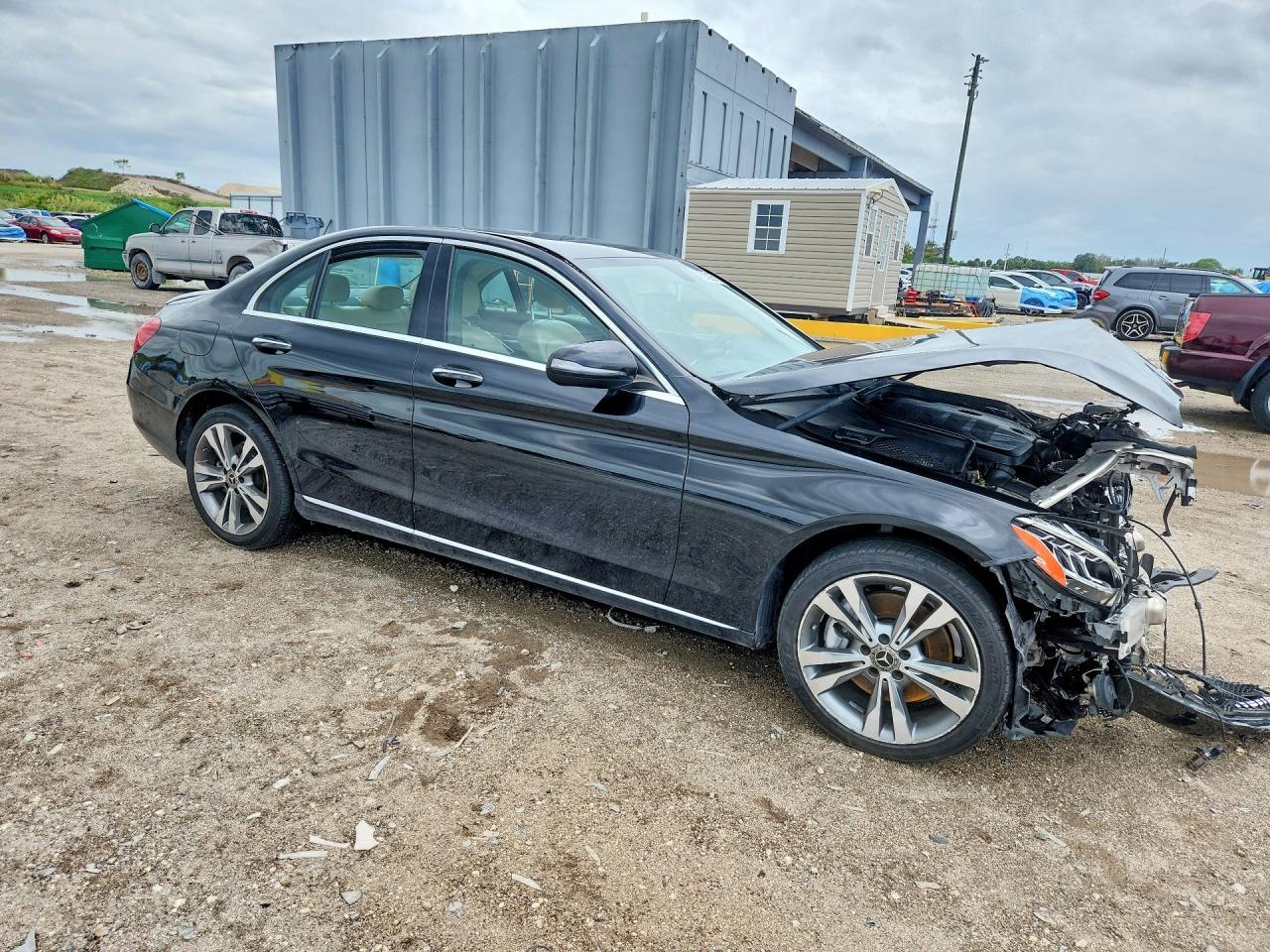 2019 Mercedes-Benz C 300 4Matic - Image 4