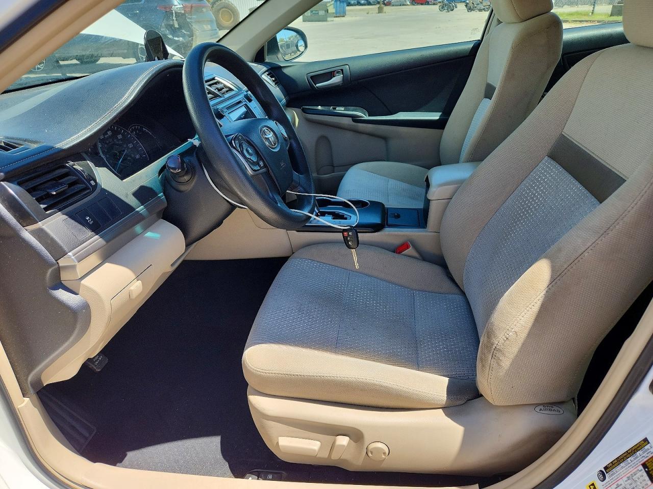 2012 Toyota Camry Le Automatic - Image 7