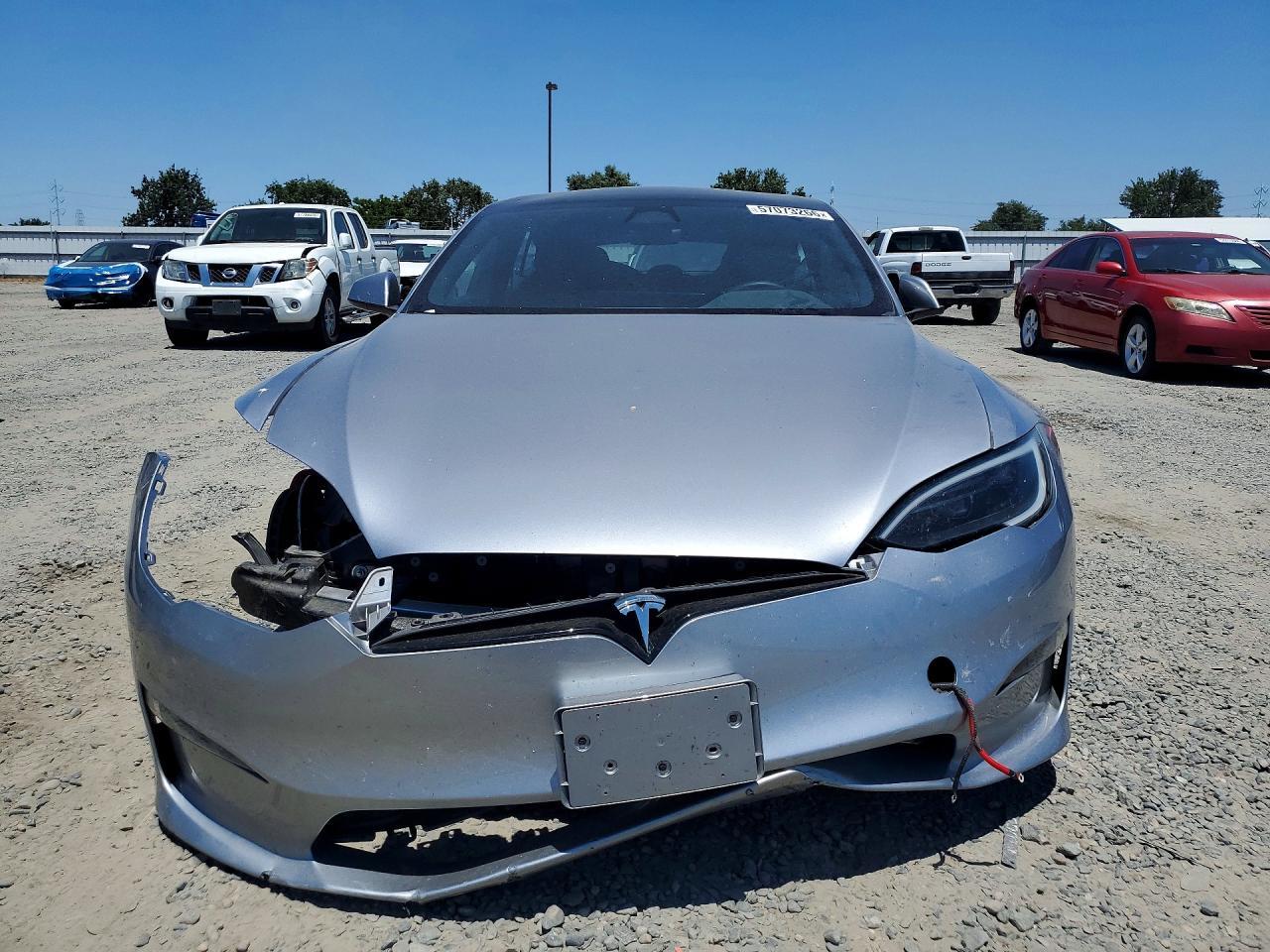2025 Tesla Model S - Фото 5
