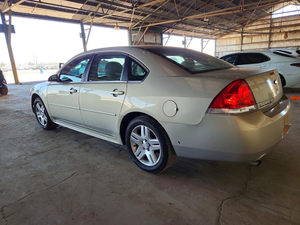 2012 Chevrolet Impala Lt - Image 2