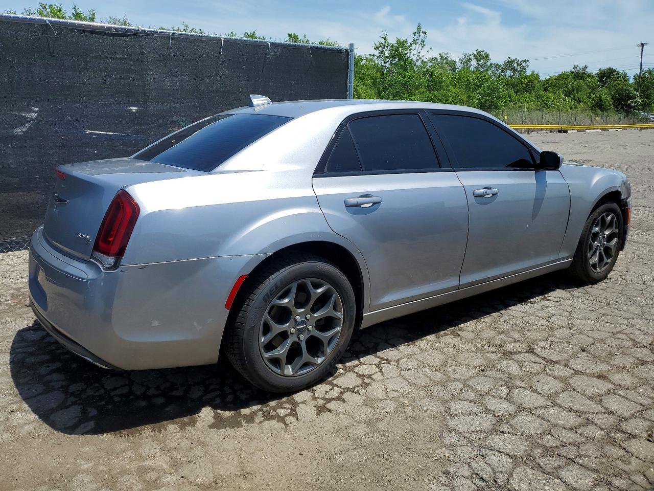 2018 Chrysler 300 S - Image 3