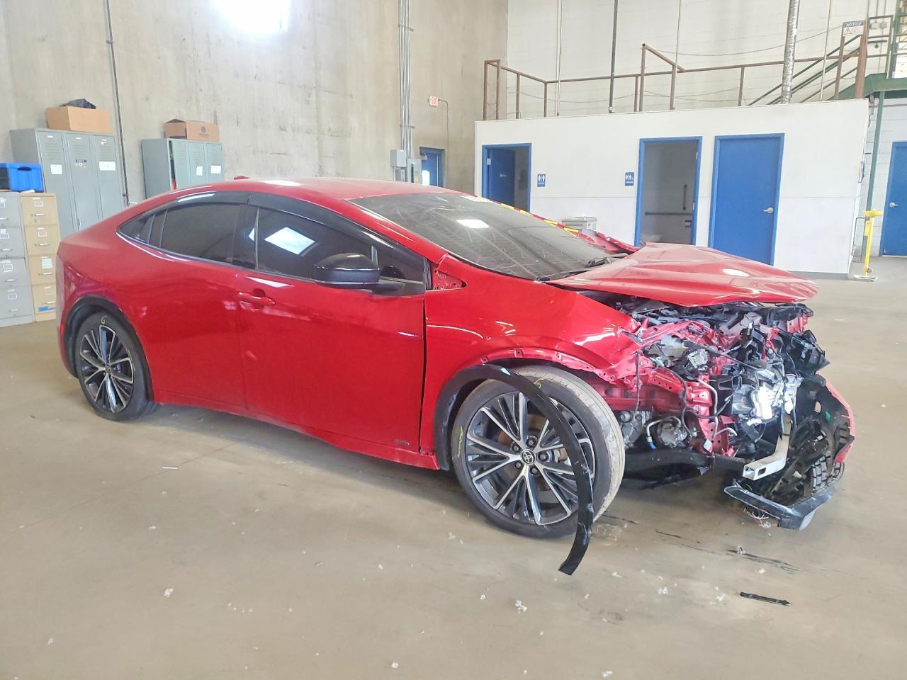 2023 Toyota Prius Xle - Фото 4
