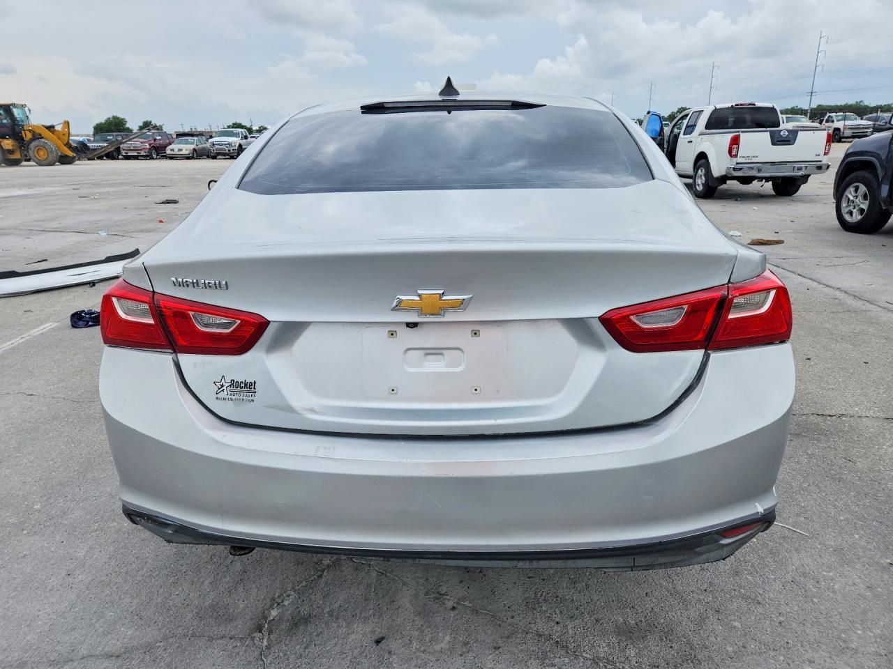 2018 Chevrolet Malibu Ls - Фото 6