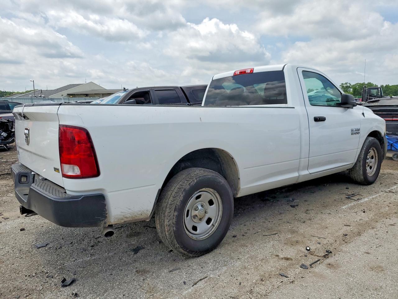 2017 Ram 1500 St - Фото 3