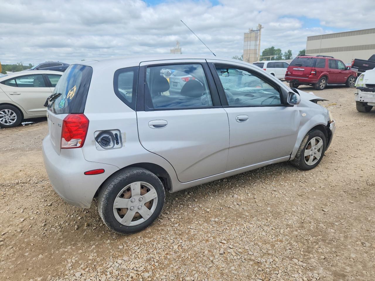2008 Chevrolet Aveo Base - Image 3