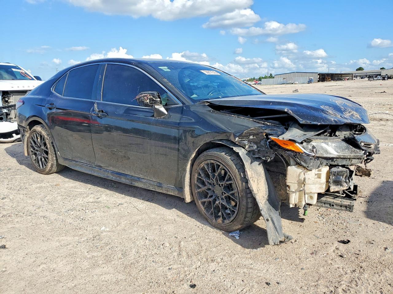 2018 Toyota Camry Se - Image 4