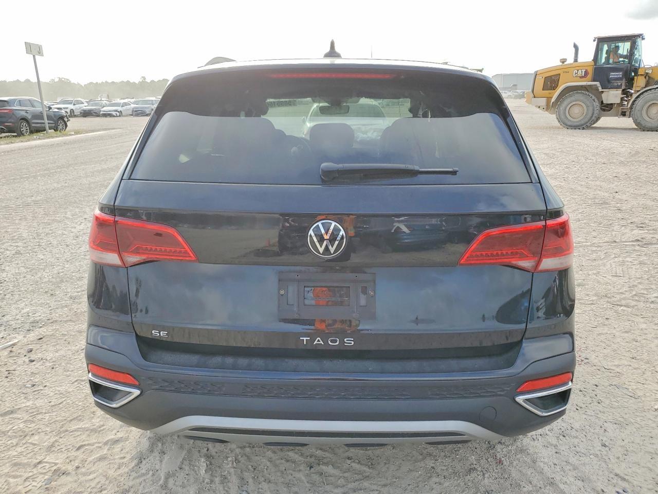 2023 Volkswagen Taos Se - Фото 6