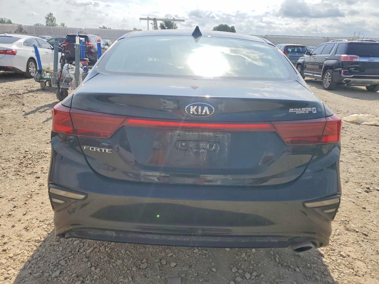 2019 Kia Forte Lxs - Фото 6
