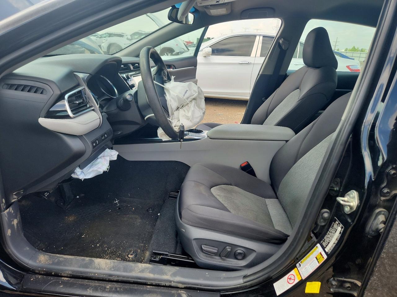 2018 Toyota Camry Le - Фото 7