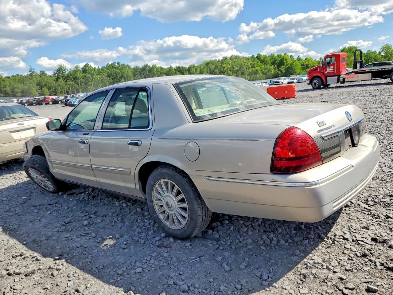 2008 Mercury Grand Marquis Ls - Фото 2