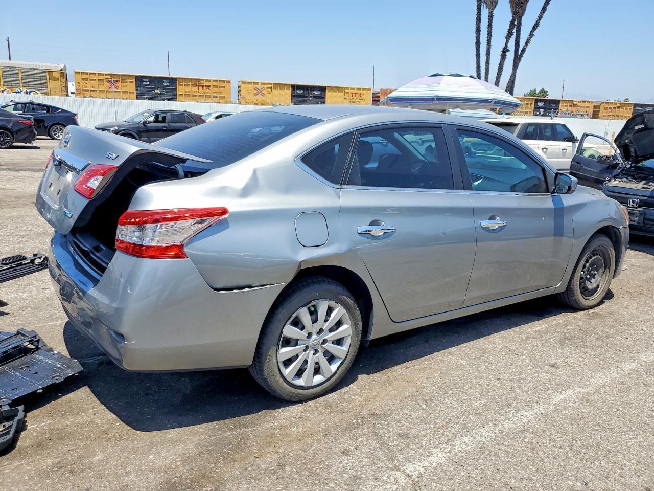 2014 Nissan Sentra - Фото 3