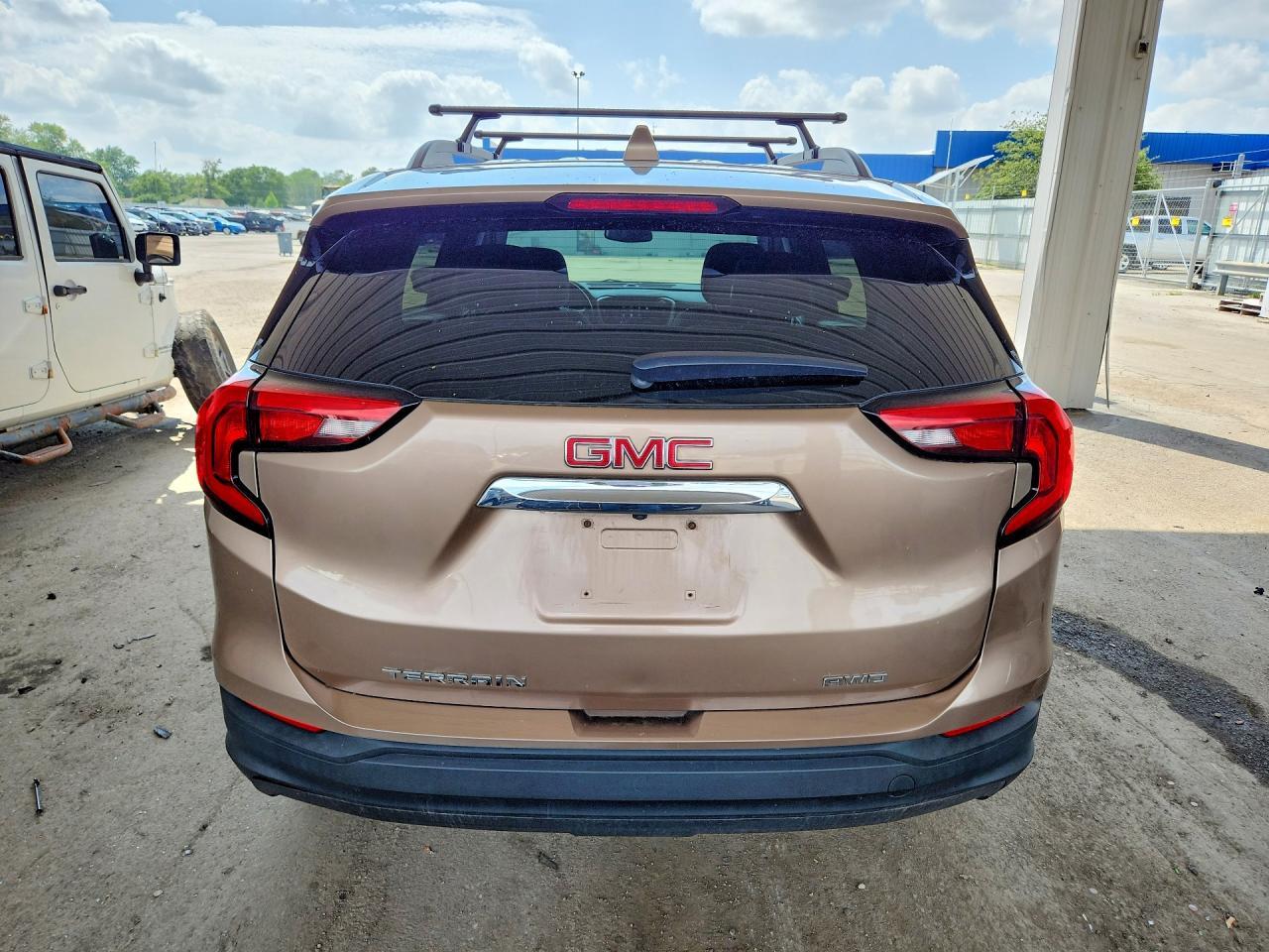 2018 GMC Terrain Sle - Image 6