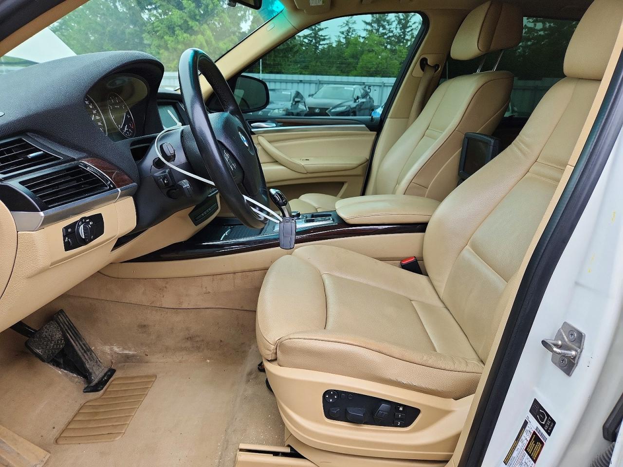 2011 BMW X5 xDrive50I - Image 7