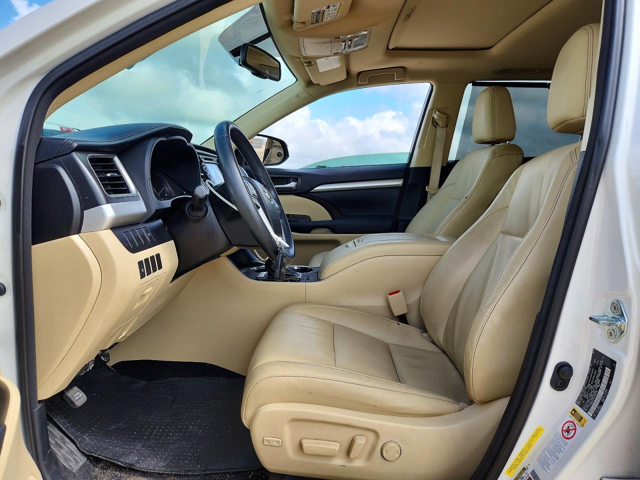 2015 Toyota Highlander - Фото 7