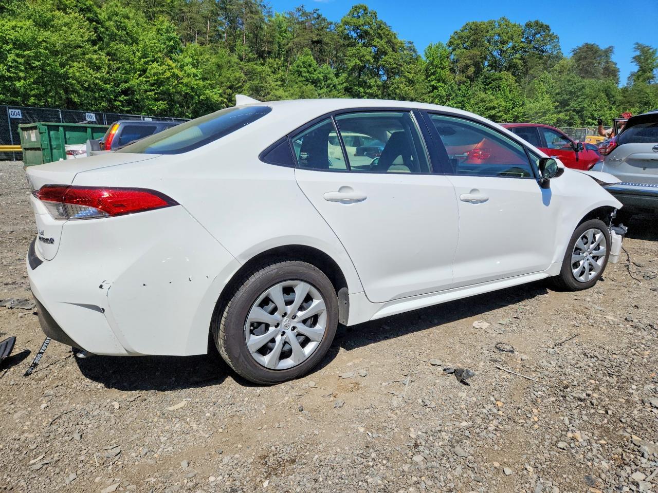2023 Toyota Corolla Hybrid Le - Image 3