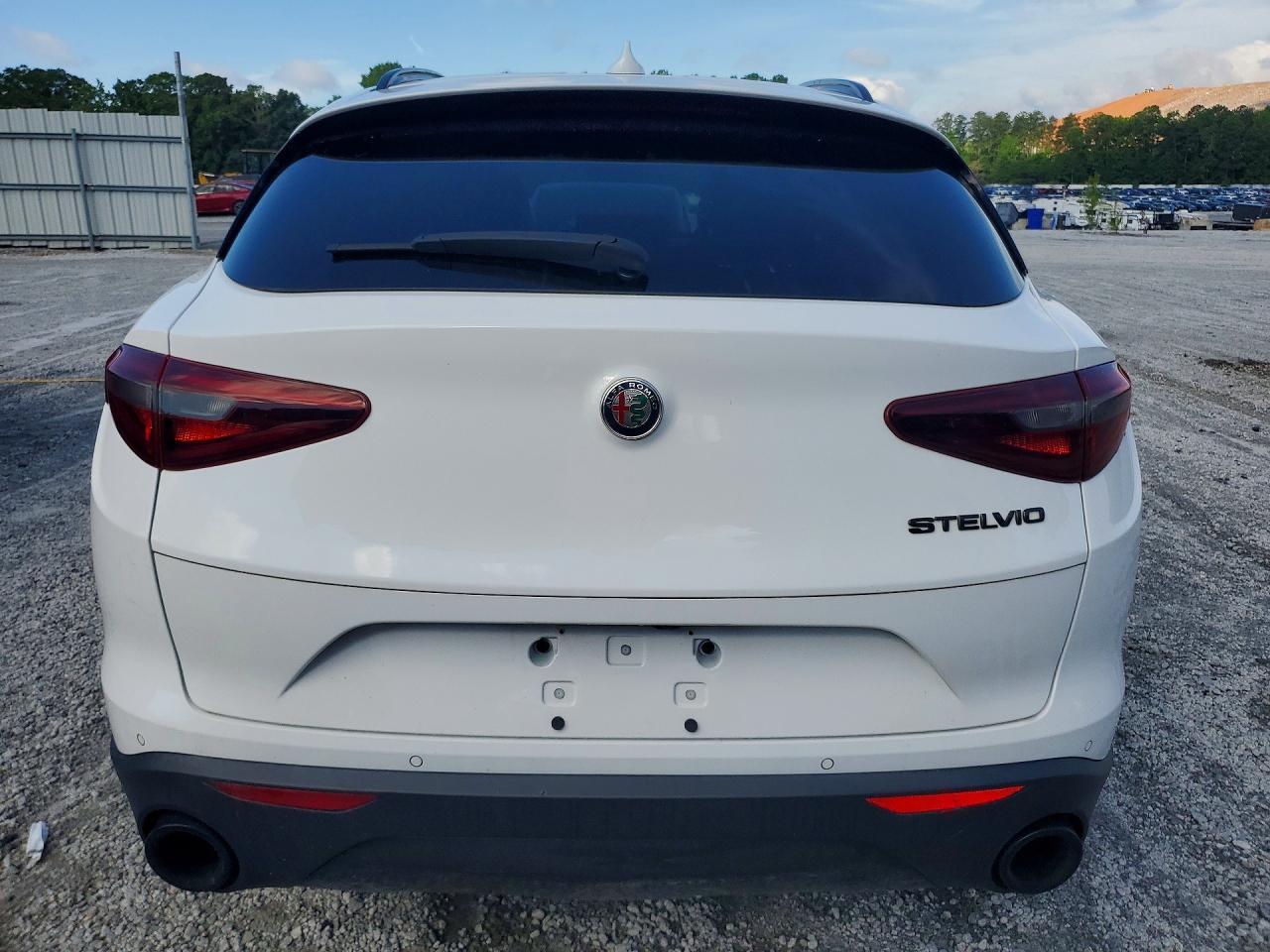 2020 Alfa Romeo Stelvio - Фото 6