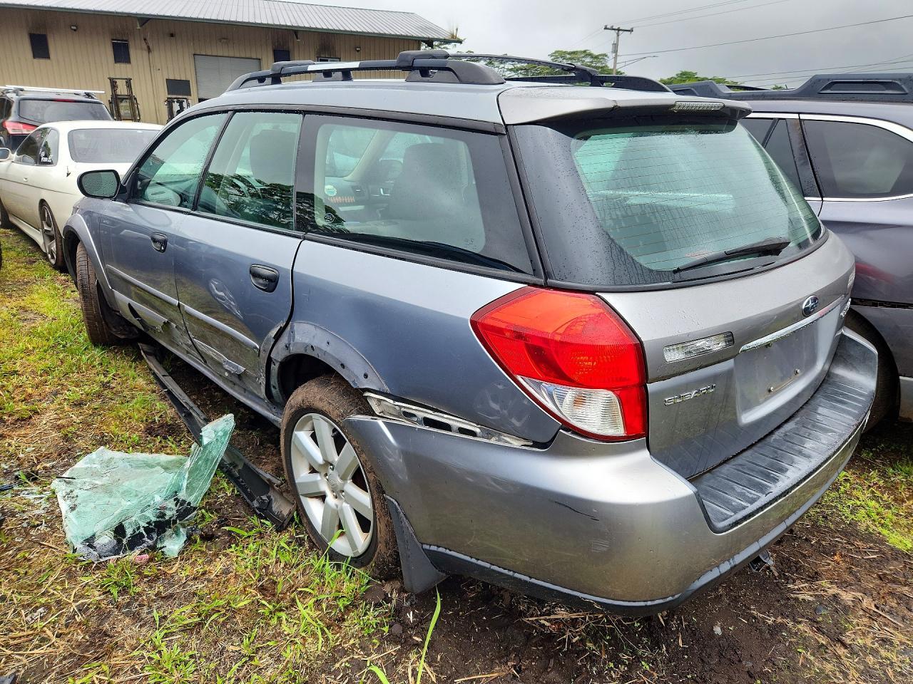 2009 Subaru Outback 2.5I - Фото 2