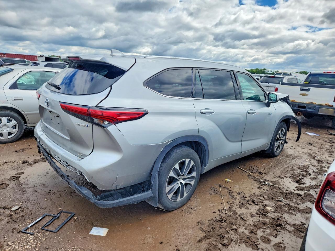 2021 Toyota Highlander Hybrid Xle - Фото 3