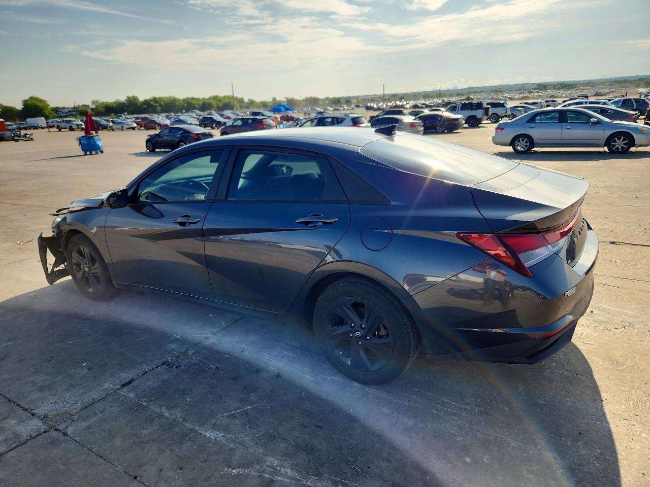 2021 Hyundai Elantra Sel - Image 2